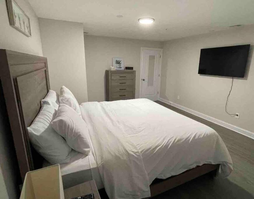 Luxury **Cozy• 2 Bedroom 2 Min. From Ewr / Newark Downtown Bagian luar foto